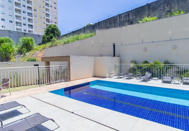 Apartamento en São José dos Campos - Apto moderno com churrasqueira e piscina no centro