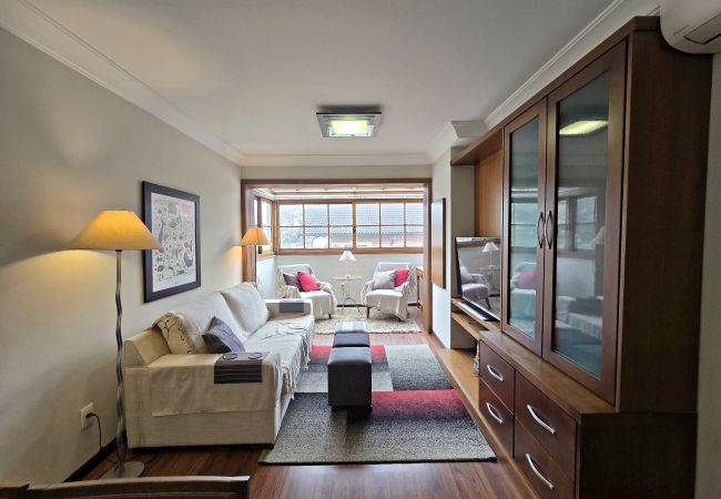 Apartamento en Gramado - Apto acolhedor 3D (1 suíte) a 400m da Rua Coberta!