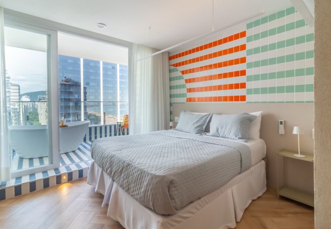Apartamento en Rio de Janeiro - Vista al mar y balc&amp;oacute;n con ba&amp;ntilde;era | Q21 Apartamento en Rio de Janeiro - Vista al mar y balc&amp;oacute;n con ba&amp;ntilde;era | Q21