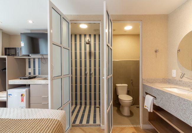 Apartamento en Rio de Janeiro - Refugio a Pocos Pasos de la Playa de Copacabana | Q8 Apartamento en Rio de Janeiro - Refugio a Pocos Pasos de la Playa de Copacabana | Q8