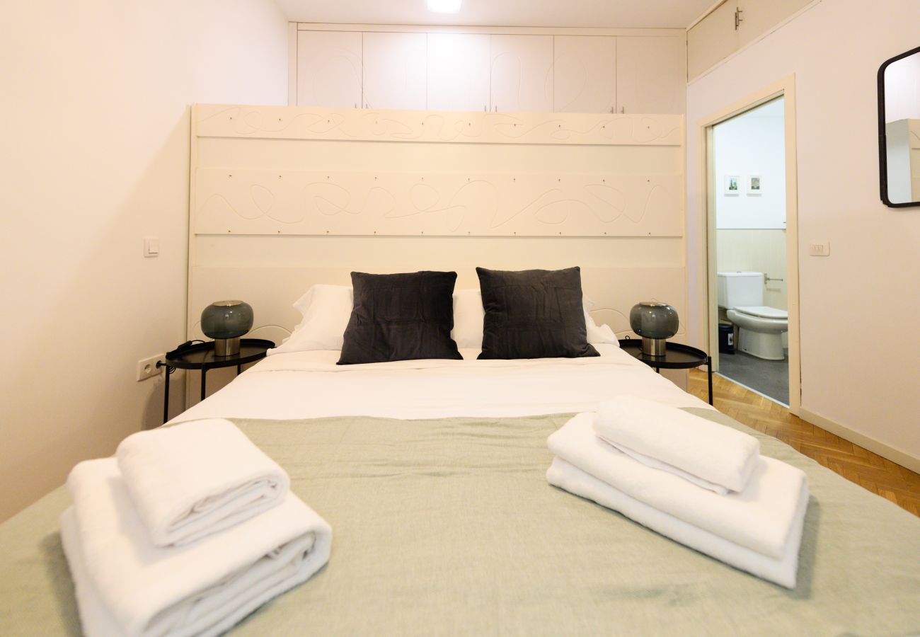 Apartamento en Madrid - Elegante vivienda de 3 habitaciones en el centro de Madrid  Apartamento en Madrid - Elegante vivienda de 3 habitaciones en el centro de Madrid