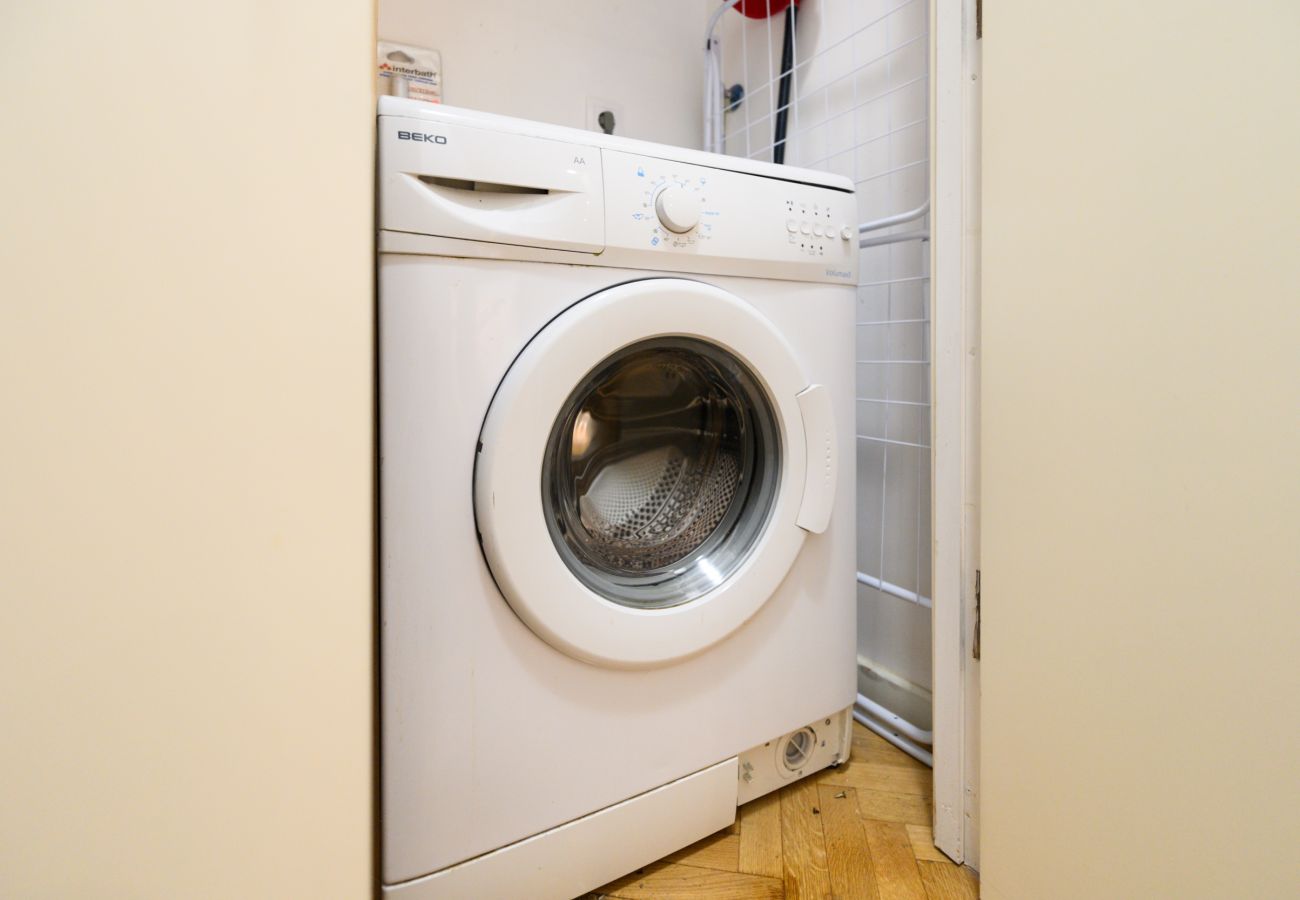 Apartamento en Madrid - Elegante vivienda de 3 habitaciones en el centro de Madrid  Apartamento en Madrid - Elegante vivienda de 3 habitaciones en el centro de Madrid