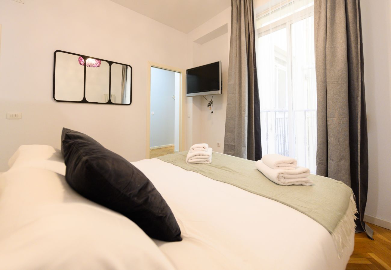 Apartamento en Madrid - Elegante vivienda de 3 habitaciones en el centro de Madrid  Apartamento en Madrid - Elegante vivienda de 3 habitaciones en el centro de Madrid