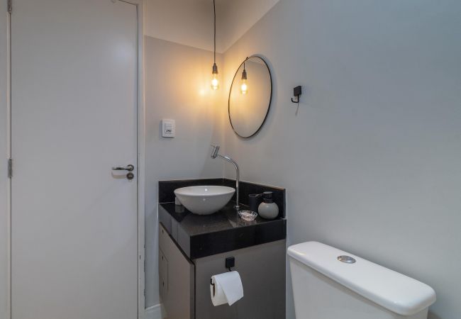 Apartamento en São Paulo - Vila Mariana, Piscina, Academia ao lado do metrô Apartamento en São Paulo - Vila Mariana, Piscina, Academia ao lado do metrô