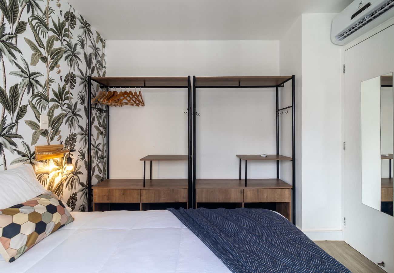 Apartamento en São Paulo - Vila Mariana, Piscina, Academia ao lado do metrô Apartamento en São Paulo - Vila Mariana, Piscina, Academia ao lado do metrô