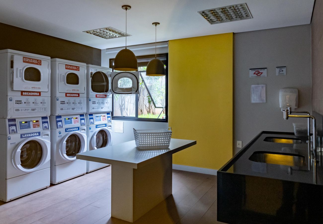 Apartamento en São Paulo - Vila Mariana, Piscina, Academia ao lado do metrô Apartamento en São Paulo - Vila Mariana, Piscina, Academia ao lado do metrô