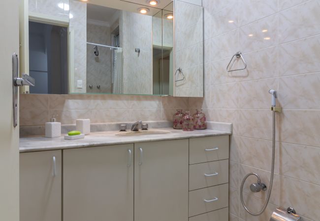 Apartamento en Rio de Janeiro - Confort en Copacabana, a 9 minutos de la playa | CJ202  Apartamento en Rio de Janeiro - Confort en Copacabana, a 9 minutos de la playa | CJ202