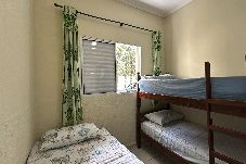 Apartamento en Ubatuba - Apartamento aconchegante c Wi-Fi na Praia do Sapê 