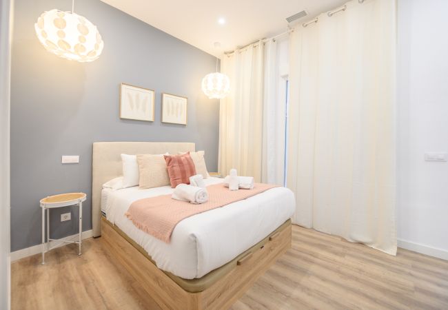 Apartamento en Madrid - Confort y estilo urbano: tu piso perfecto con 3 habitaciones  Apartamento en Madrid - Confort y estilo urbano: tu piso perfecto con 3 habitaciones