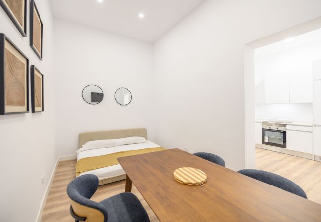 Apartamento en Madrid - Confort y estilo urbano: tu piso perfecto con 3 habitaciones  Apartamento en Madrid - Confort y estilo urbano: tu piso perfecto con 3 habitaciones