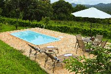 Casa en Pirenópolis - Estância do Sol: Conforto e beleza ao seu alcance.