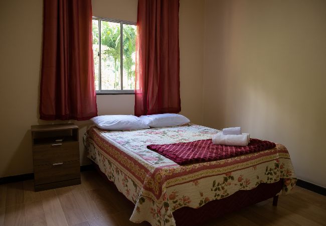 Casa en Marechal Floriano - Sítio tranquilo e equipado com churrasq e Wi-Fi