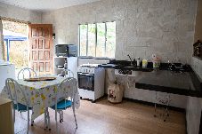 Casa en Marechal Floriano - Sítio tranquilo e equipado com churrasq e Wi-Fi