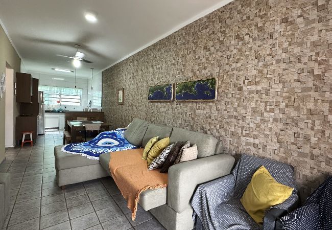 Casa en Caraguatatuba - Casa espaçosa c/ churrasqueira, Wifi, pet friendly Casa en Caraguatatuba - Casa espaçosa c/ churrasqueira, Wifi, pet friendly