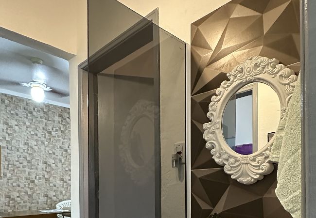 Casa en Caraguatatuba - Casa espaçosa c/ churrasqueira, Wifi, pet friendly Casa en Caraguatatuba - Casa espaçosa c/ churrasqueira, Wifi, pet friendly