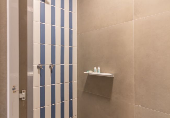 Apartamento en Rio de Janeiro - Vista al mar y balc&oacute;n con ba&ntilde;era | Q12 Apartamento en Rio de Janeiro - Vista al mar y balc&oacute;n con ba&ntilde;era | Q12