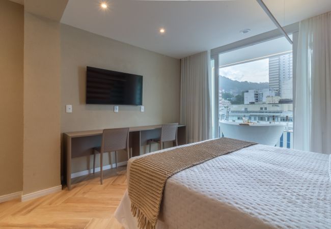 Apartamento en Rio de Janeiro - Vista al Mar y Balc&amp;oacute;n con Ba&amp;ntilde;era | Q19  Apartamento en Rio de Janeiro - Vista al Mar y Balc&amp;oacute;n con Ba&amp;ntilde;era | Q19