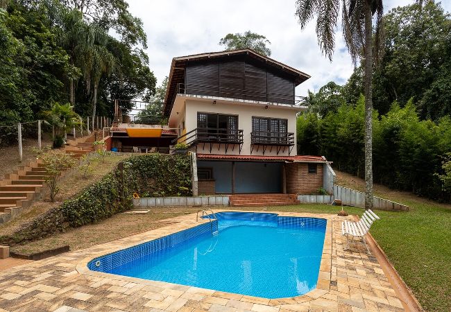 Casa en Mairiporã - Casa com piscina, churrasqueira, Wi-Fi e garagem
