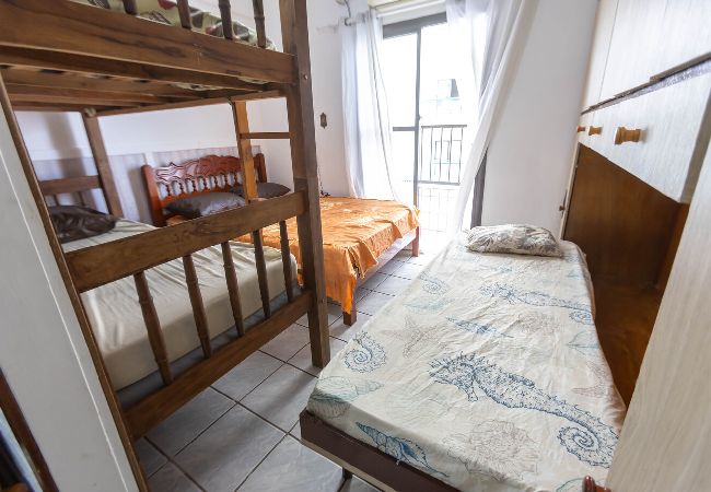 Apartamento en Praia Grande - Apto a 260m do mar com ar-condicionado e Wi-Fi Apartamento en Praia Grande - Apto a 260m do mar com ar-condicionado e Wi-Fi