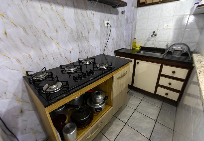 Apartamento en Praia Grande - Apto a 260m do mar com ar-condicionado e Wi-Fi Apartamento en Praia Grande - Apto a 260m do mar com ar-condicionado e Wi-Fi