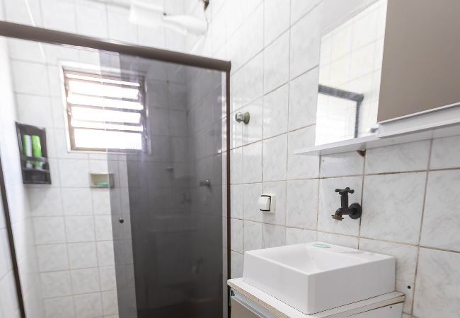 Apartamento en Praia Grande - Apto a 260m do mar com ar-condicionado e Wi-Fi Apartamento en Praia Grande - Apto a 260m do mar com ar-condicionado e Wi-Fi