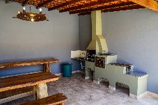 Casa en Ubatuba - Casa com WiFi, piscina e churrasq a 400m do mar