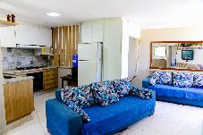 Apartamento en Ubatuba - Apto na Praia de Maranduba com varanda gourmet