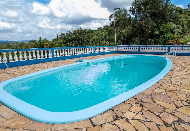 Casa en Mairinque - Chácara Vista Linda com Wi-Fi totalmente equipada 