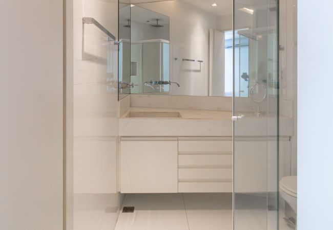 Apartamento en Rio de Janeiro - Diseño moderno entre Ipanema y Copacabana | BC405 Apartamento en Rio de Janeiro - Diseño moderno entre Ipanema y Copacabana | BC405