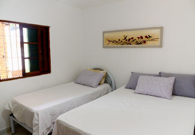 Casa en Caraguatatuba - Casa perto das principais praias c WiFi e churrasq Casa en Caraguatatuba - Casa perto das principais praias c WiFi e churrasq