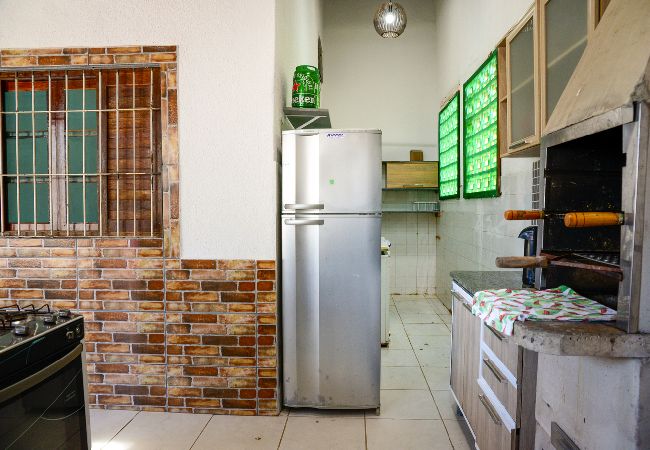 Casa en Caraguatatuba - Casa perto das principais praias c WiFi e churrasq Casa en Caraguatatuba - Casa perto das principais praias c WiFi e churrasq