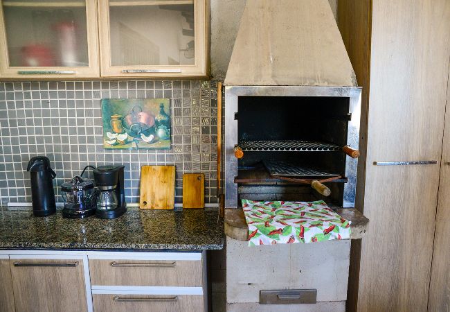 Casa en Caraguatatuba - Casa perto das principais praias c WiFi e churrasq Casa en Caraguatatuba - Casa perto das principais praias c WiFi e churrasq