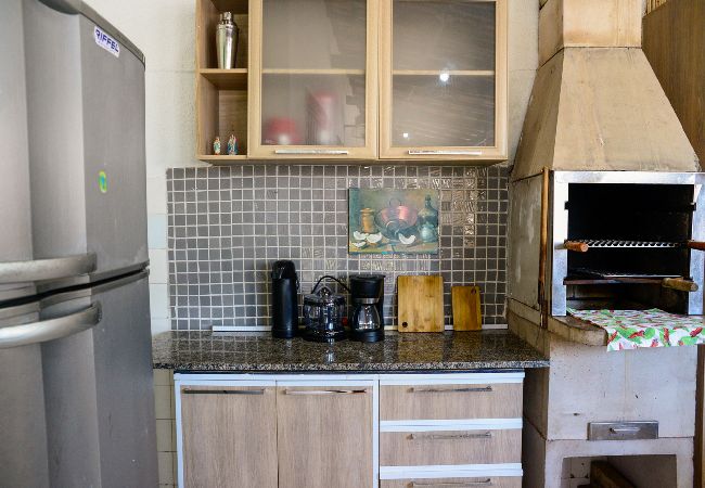 Casa en Caraguatatuba - Casa perto das principais praias c WiFi e churrasq Casa en Caraguatatuba - Casa perto das principais praias c WiFi e churrasq