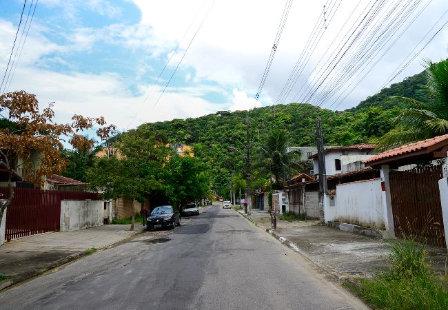 Casa en Caraguatatuba - Casa perto das principais praias c WiFi e churrasq Casa en Caraguatatuba - Casa perto das principais praias c WiFi e churrasq