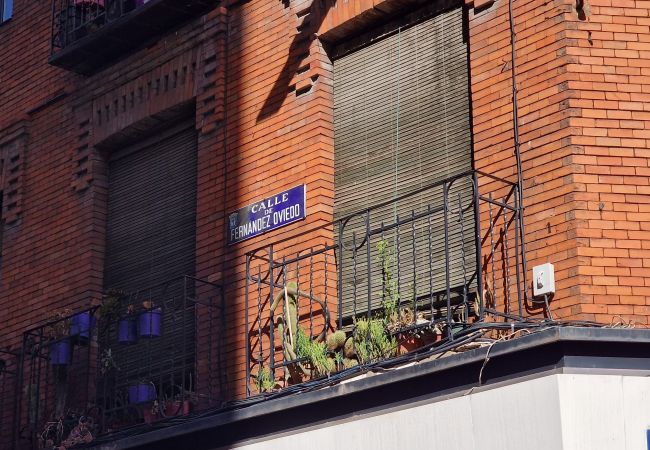 Apartamento en Madrid - Acogedor apartamento con estilo industrial en Barrio Prosperidad - Madrid. Temporal Apartamento en Madrid - Acogedor apartamento con estilo industrial en Barrio Prosperidad - Madrid. Temporal