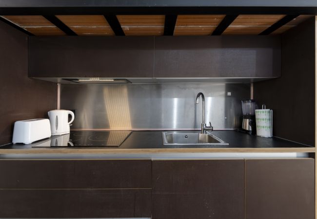 Apartamento en Madrid - Acogedor apartamento con estilo industrial en Barrio Prosperidad - Madrid. Temporal Apartamento en Madrid - Acogedor apartamento con estilo industrial en Barrio Prosperidad - Madrid. Temporal