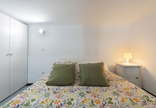 Apartamento en Madrid - Acogedor apartamento con estilo industrial en Barrio Prosperidad - Madrid. Temporal Apartamento en Madrid - Acogedor apartamento con estilo industrial en Barrio Prosperidad - Madrid. Temporal