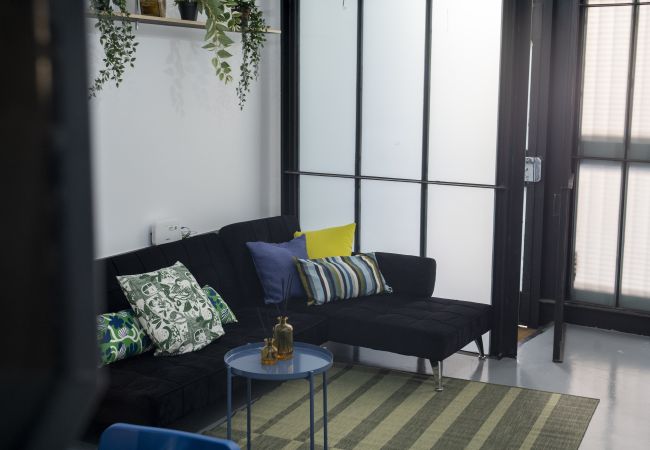 Apartamento en Madrid - Acogedor apartamento con estilo industrial en Barrio Prosperidad - Madrid. Temporal Apartamento en Madrid - Acogedor apartamento con estilo industrial en Barrio Prosperidad - Madrid. Temporal