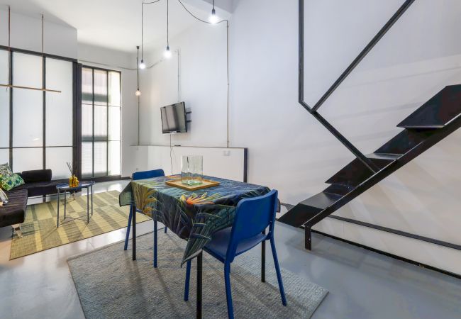 Apartamento en Madrid - Acogedor apartamento con estilo industrial en Barrio Prosperidad - Madrid. Temporal Apartamento en Madrid - Acogedor apartamento con estilo industrial en Barrio Prosperidad - Madrid. Temporal