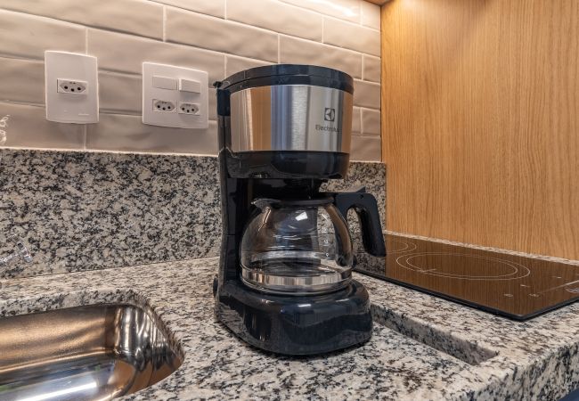 Estudio en São Paulo - Pinheiros, completo ao lado do metrô Estudio en São Paulo - Pinheiros, completo ao lado do metrô