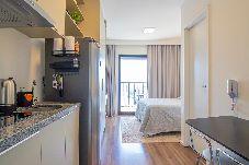 Apartamento en São Paulo - Studio elegante com varanda e ótima localização 