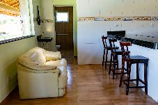 Casa en Confins - Casa bem equipada com piscina,churrasqueira e WiFi