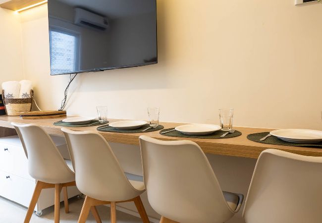 Apartamento en Santos - Confortável Apartamento com Wi-Fi, pé na areia  Apartamento en Santos - Confortável Apartamento com Wi-Fi, pé na areia