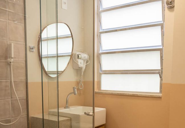 Apartamento en Santos - Apartamento Moderno com Wi-Fi em frente a praia  Apartamento en Santos - Apartamento Moderno com Wi-Fi em frente a praia