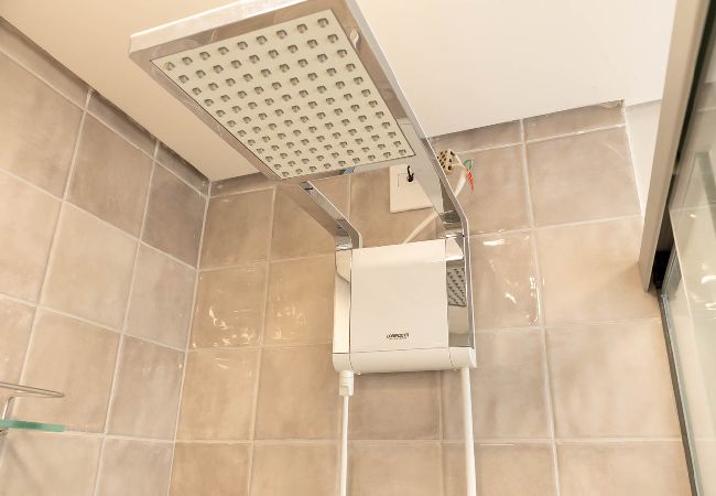 Apartamento en Santos - Apartamento Moderno com Wi-Fi em frente a praia  Apartamento en Santos - Apartamento Moderno com Wi-Fi em frente a praia