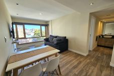 Apartamento en San Carlos de Bariloche - Cuatro Soles Bariloche  en pleno centro con estacionamiento