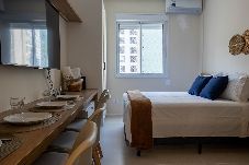 Apartamento en Santos - Apto com Wi-Fi frente mar - Conforto e Praticidade