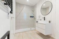 Alquiler por habitaciones en Madrid - New York: habitación con confort, comodidad y áreas compartidas Chamartín – Temporal  Alquiler por habitaciones en Madrid - New York: habitación con confort, comodidad y áreas compartidas Chamartín – Temporal