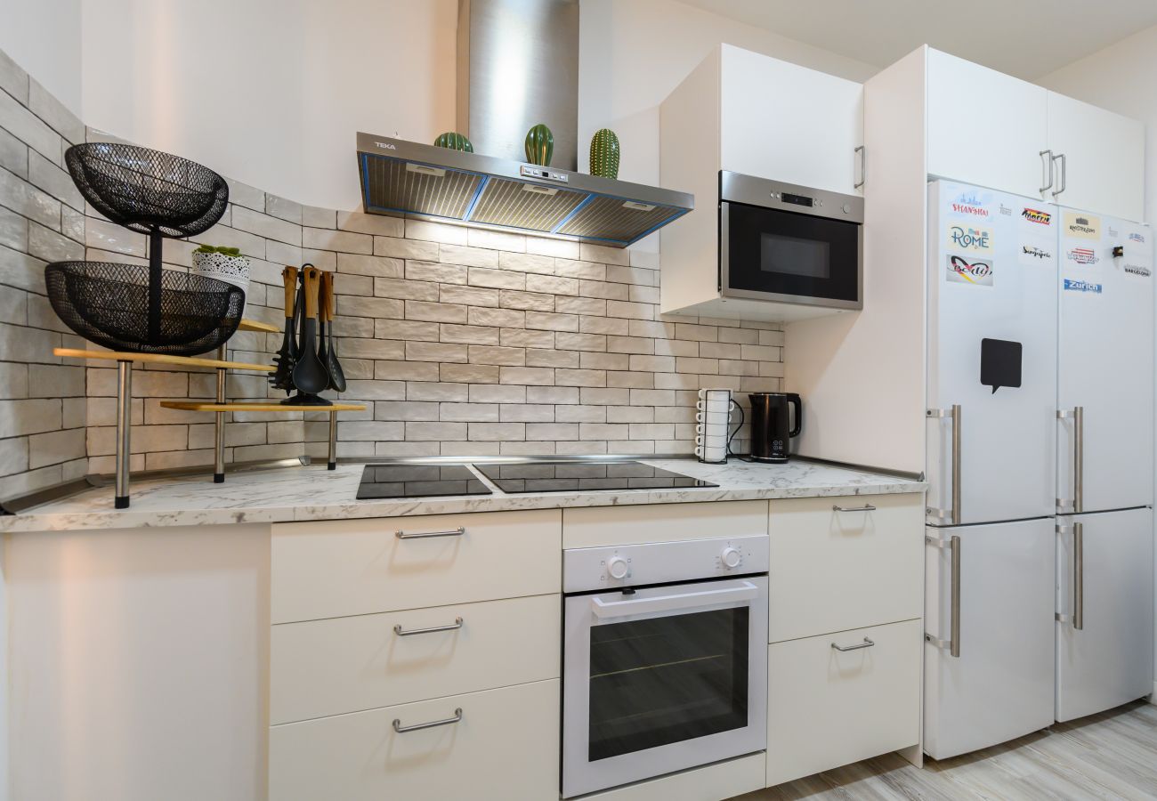 Alquiler por habitaciones en Madrid - Los Ángeles: habitación con comodidad y zonas compartidas Gran Vía-Madrid. Temporal Alquiler por habitaciones en Madrid - Los Ángeles: habitación con comodidad y zonas compartidas Gran Vía-Madrid. Temporal