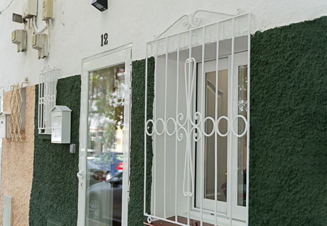 Alquiler por habitaciones en Madrid - Sucre: Habitación con confort y esencia boliviana en Madrid Temporal Alquiler por habitaciones en Madrid - Sucre: Habitación con confort y esencia boliviana en Madrid Temporal